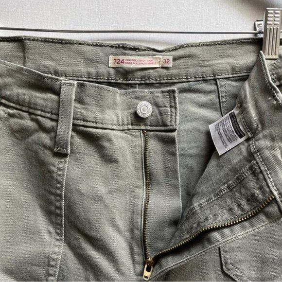 Levi’s 724 High Rise Straight Crop Olive Cargo Pants Sz 32 - Picture 6 of 12